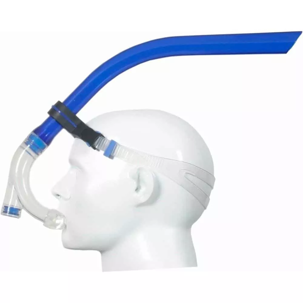 Nadar con snorkel frontal 