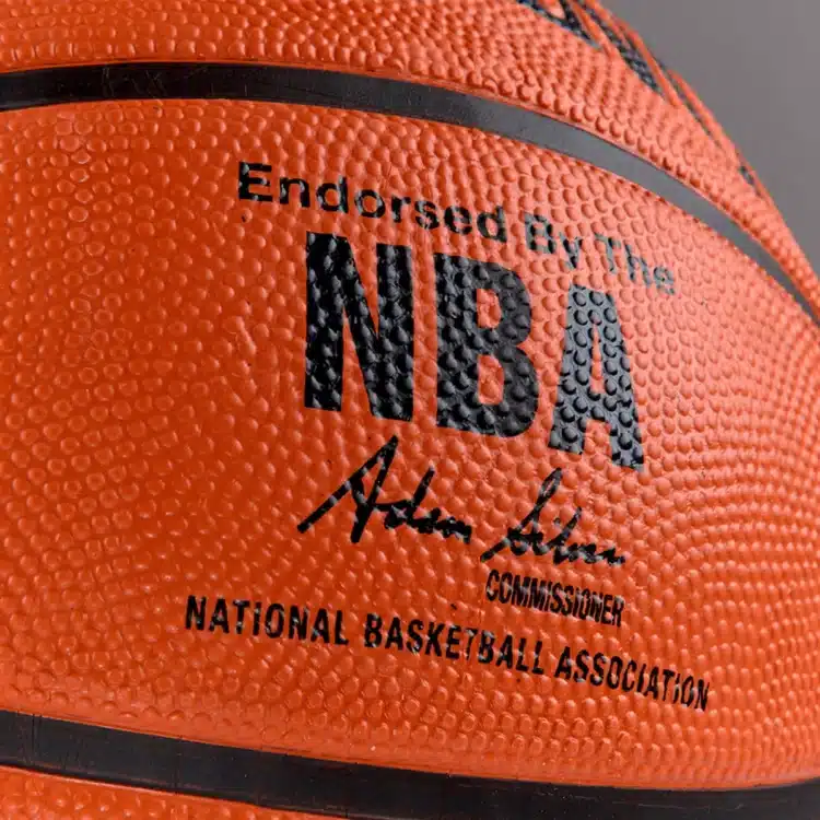 Pelota de Básquet Spalding Logoman Soft Grip NBA - #7 - Imagen 4
