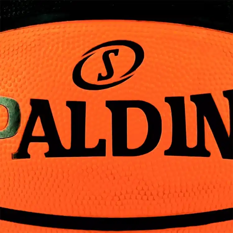 PELOTA DE BÁSKET SPALDING TF-150 VARSITY FIBA - Imagen 4