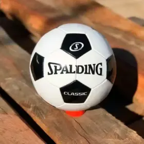 Alternative view of PELOTA PARA FÚTBOL SPALDING CLASSIC BLANCO/NEGRO TALLA #5